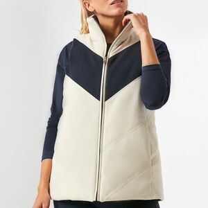 Tuckernuck Reversible Vest, new, size small